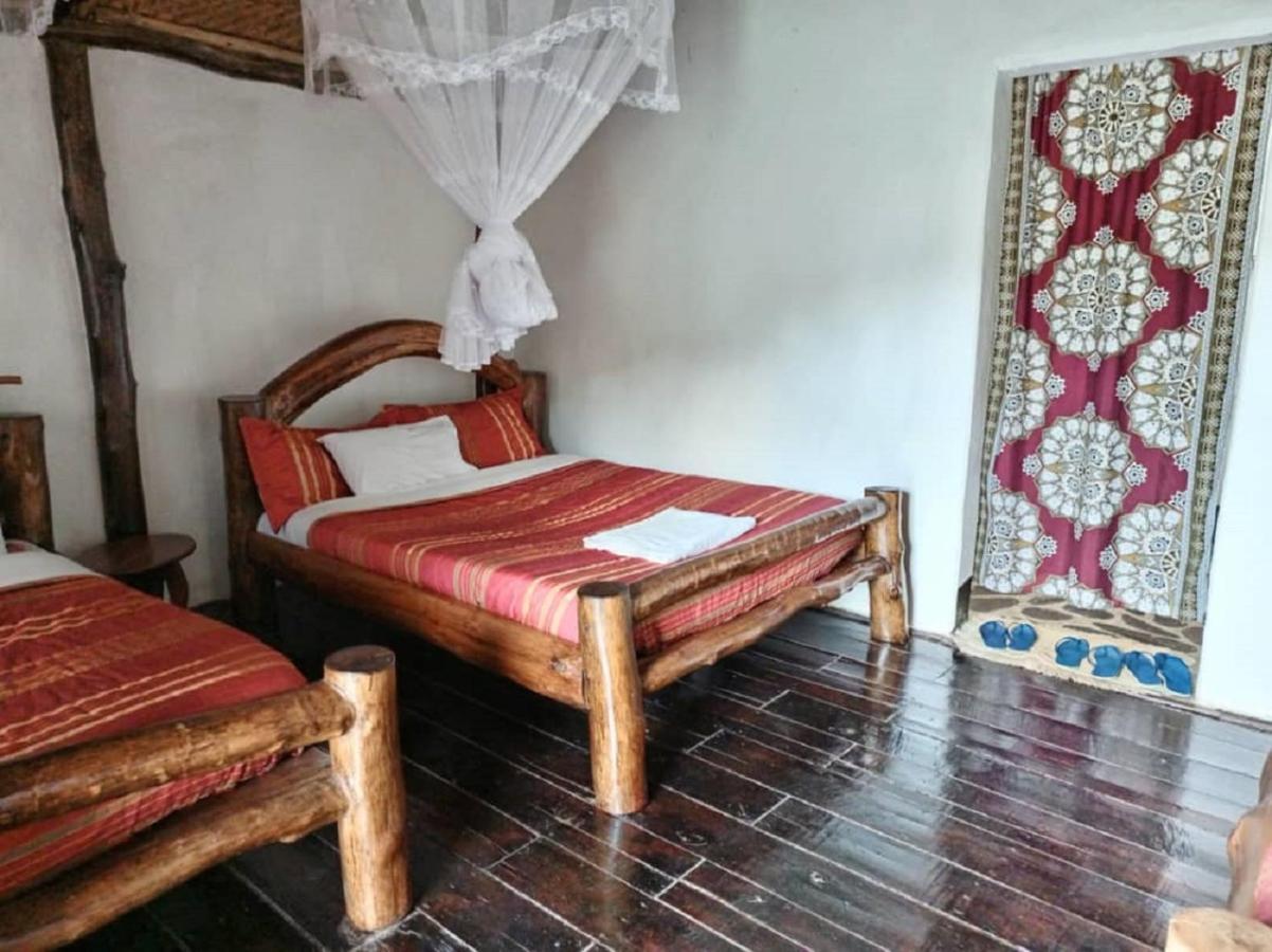 Bed and Breakfast Ruhija Community Rest Camp Kabale Экстерьер фото