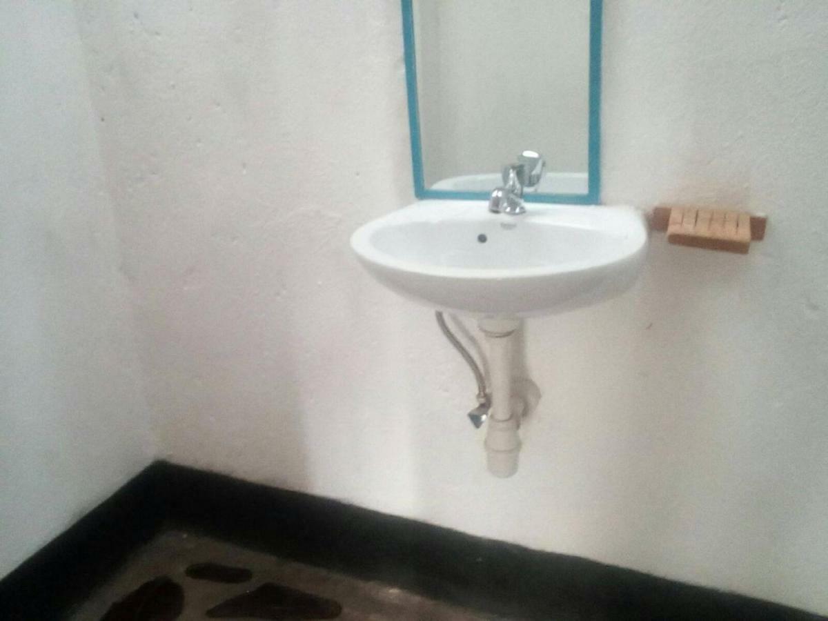 Bed and Breakfast Ruhija Community Rest Camp Kabale Экстерьер фото