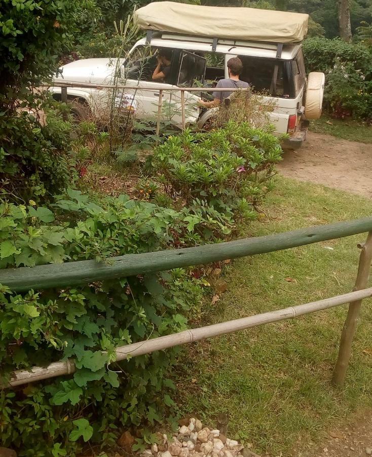 Bed and Breakfast Ruhija Community Rest Camp Kabale Экстерьер фото