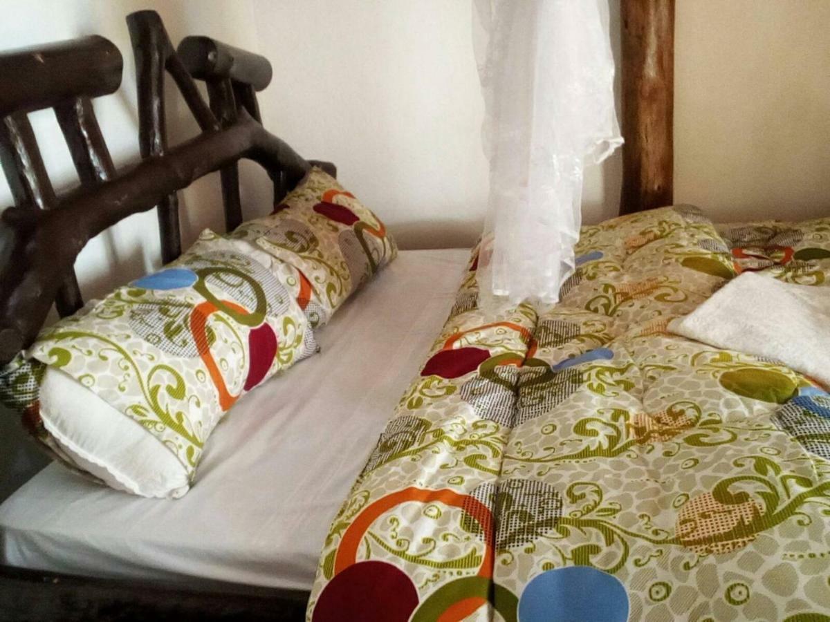 Bed and Breakfast Ruhija Community Rest Camp Kabale Экстерьер фото