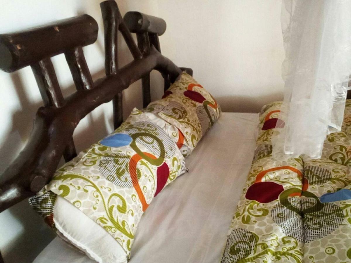 Bed and Breakfast Ruhija Community Rest Camp Kabale Экстерьер фото