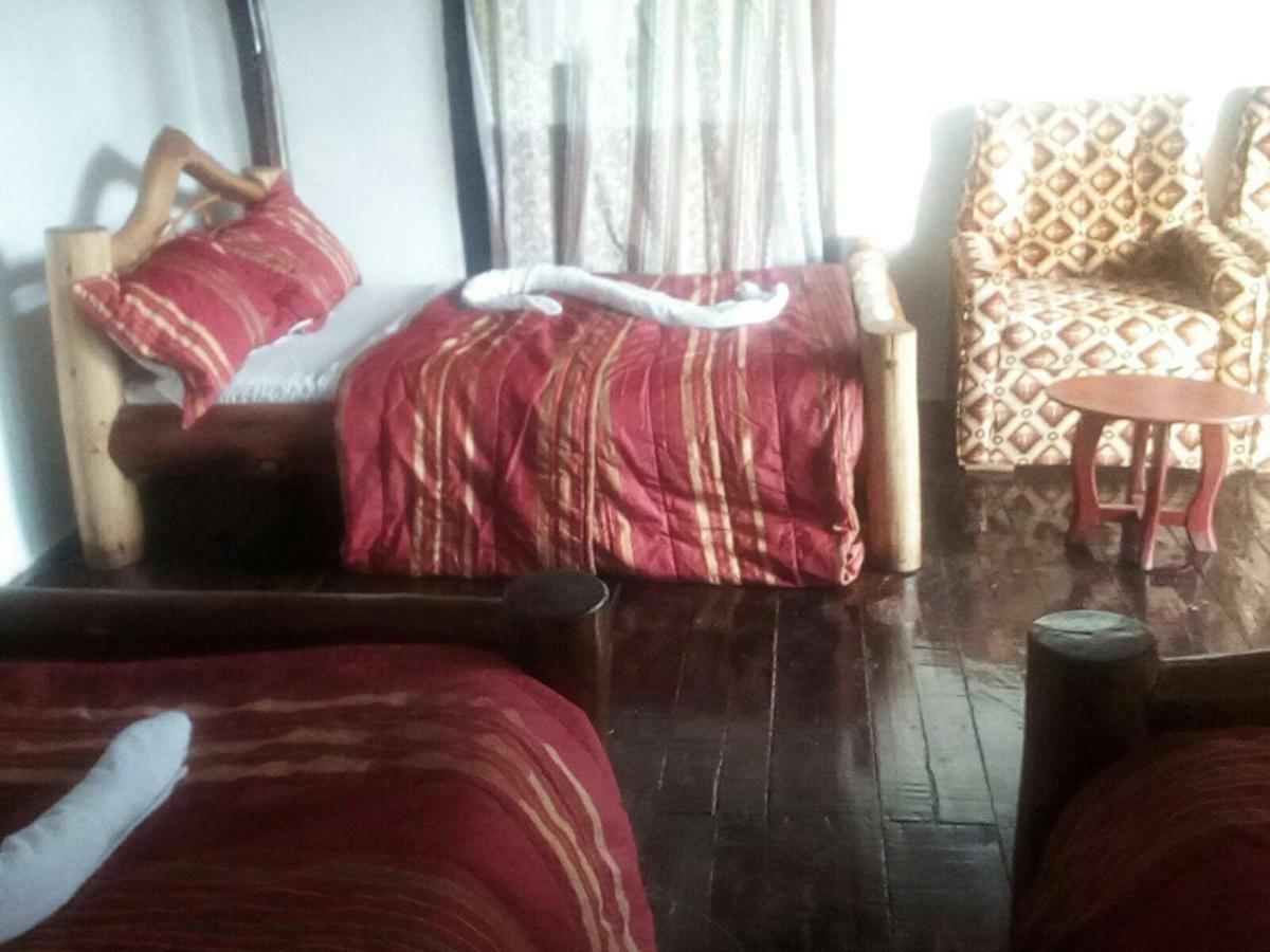 Bed and Breakfast Ruhija Community Rest Camp Kabale Экстерьер фото